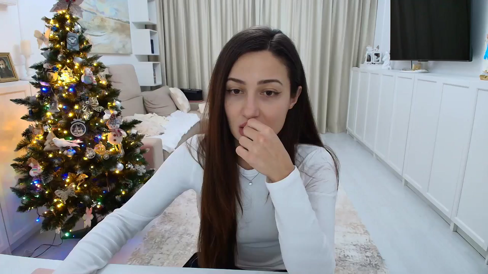 Gallery image thumbnail from Wennndyk's myfreecams stream on, 12/25/2025, 22:07 image 18 of 20