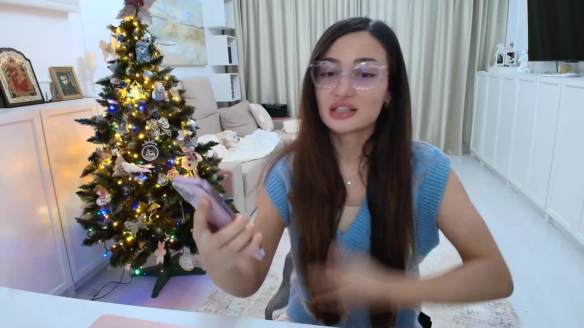 Gallery image thumbnail from Wennndyk's myfreecams stream on, 12/26/2025, 20:43 image 17 of 20