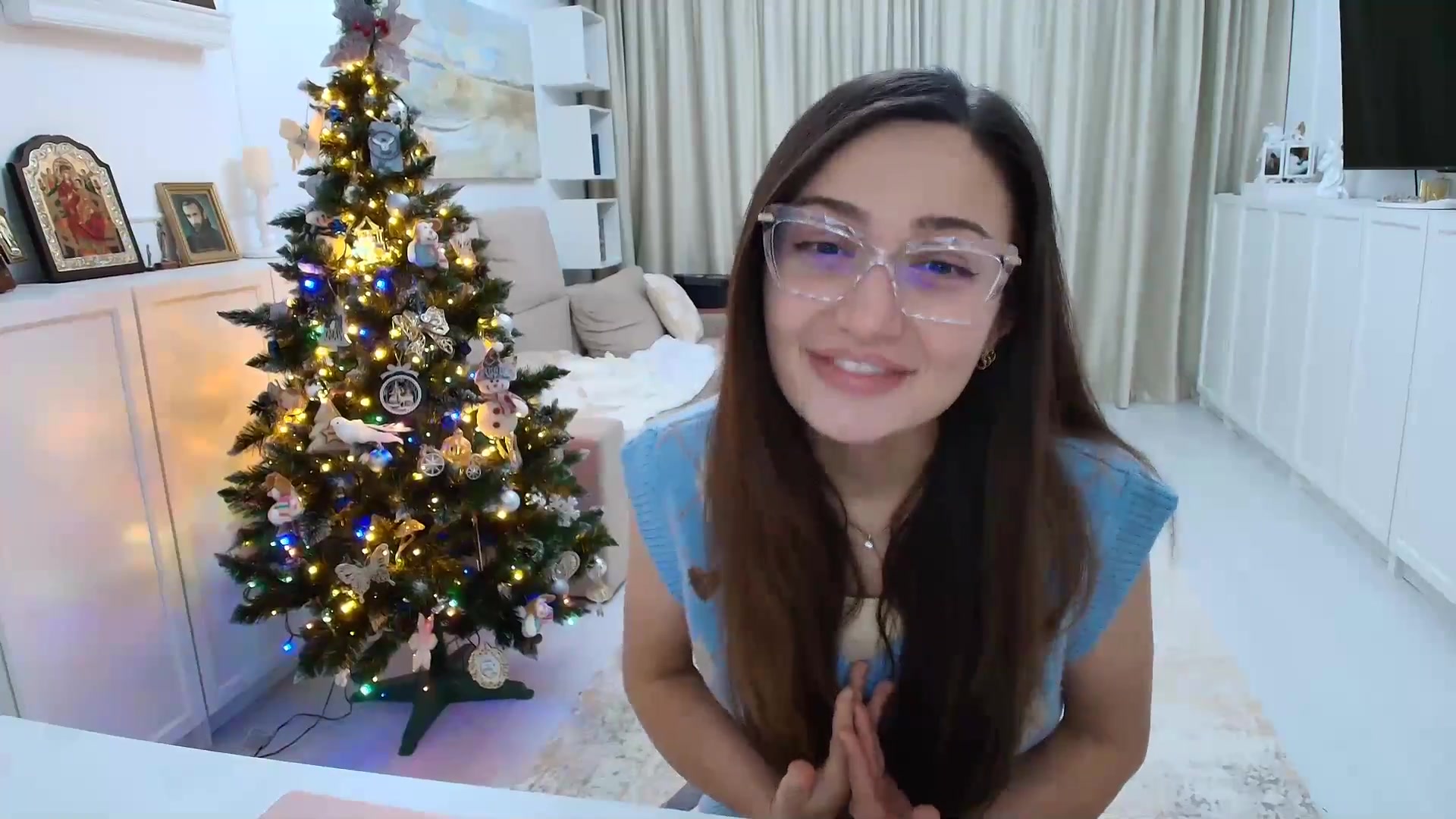 Gallery image thumbnail from Wennndyk's myfreecams stream on, 12/26/2025, 20:43 image 9 of 20