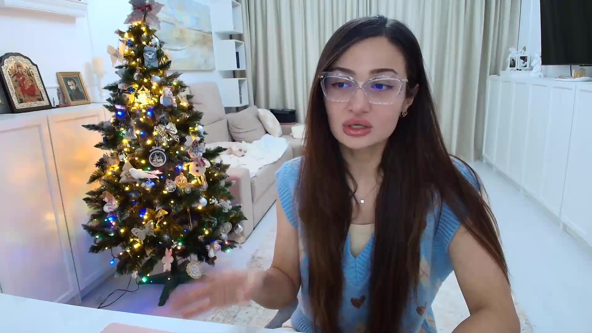 Gallery image thumbnail from Wennndyk's myfreecams stream on, 12/26/2025, 20:43 image 16 of 20