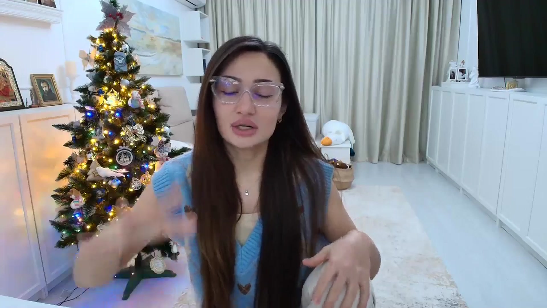 Gallery image thumbnail from Wennndyk's myfreecams stream on, 12/26/2025, 20:43 image 3 of 20
