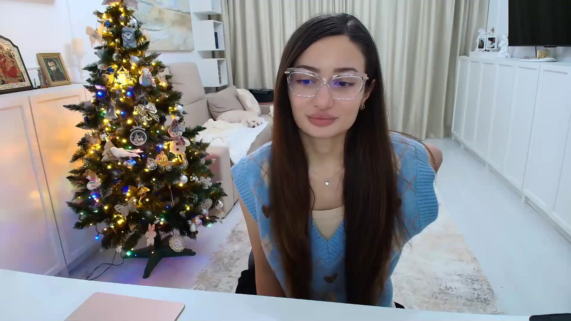 Gallery image thumbnail from Wennndyk's myfreecams stream on, 12/26/2025, 22:59 image 16 of 20