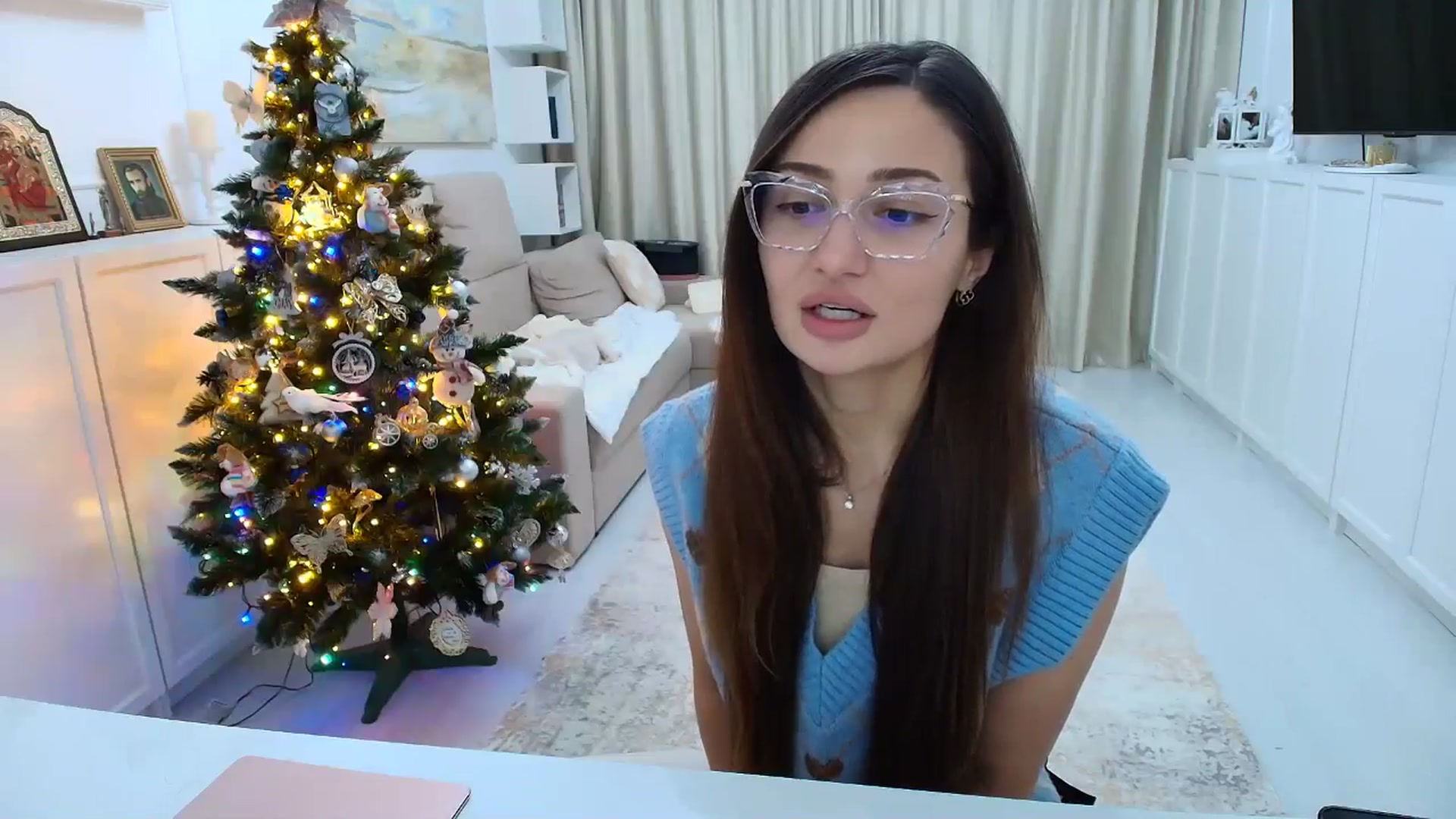 Gallery image thumbnail from Wennndyk's myfreecams stream on, 12/26/2025, 22:59 image 7 of 20