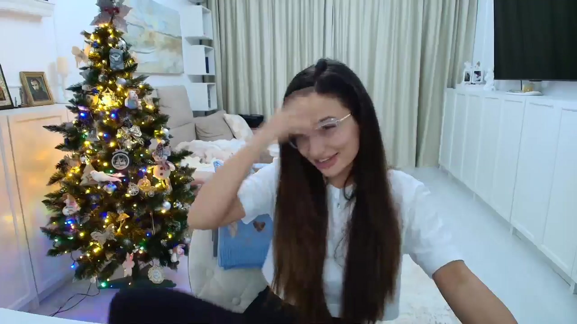 Gallery image thumbnail from Wennndyk's myfreecams stream on, 12/27/2025, 21:26 image 18 of 20