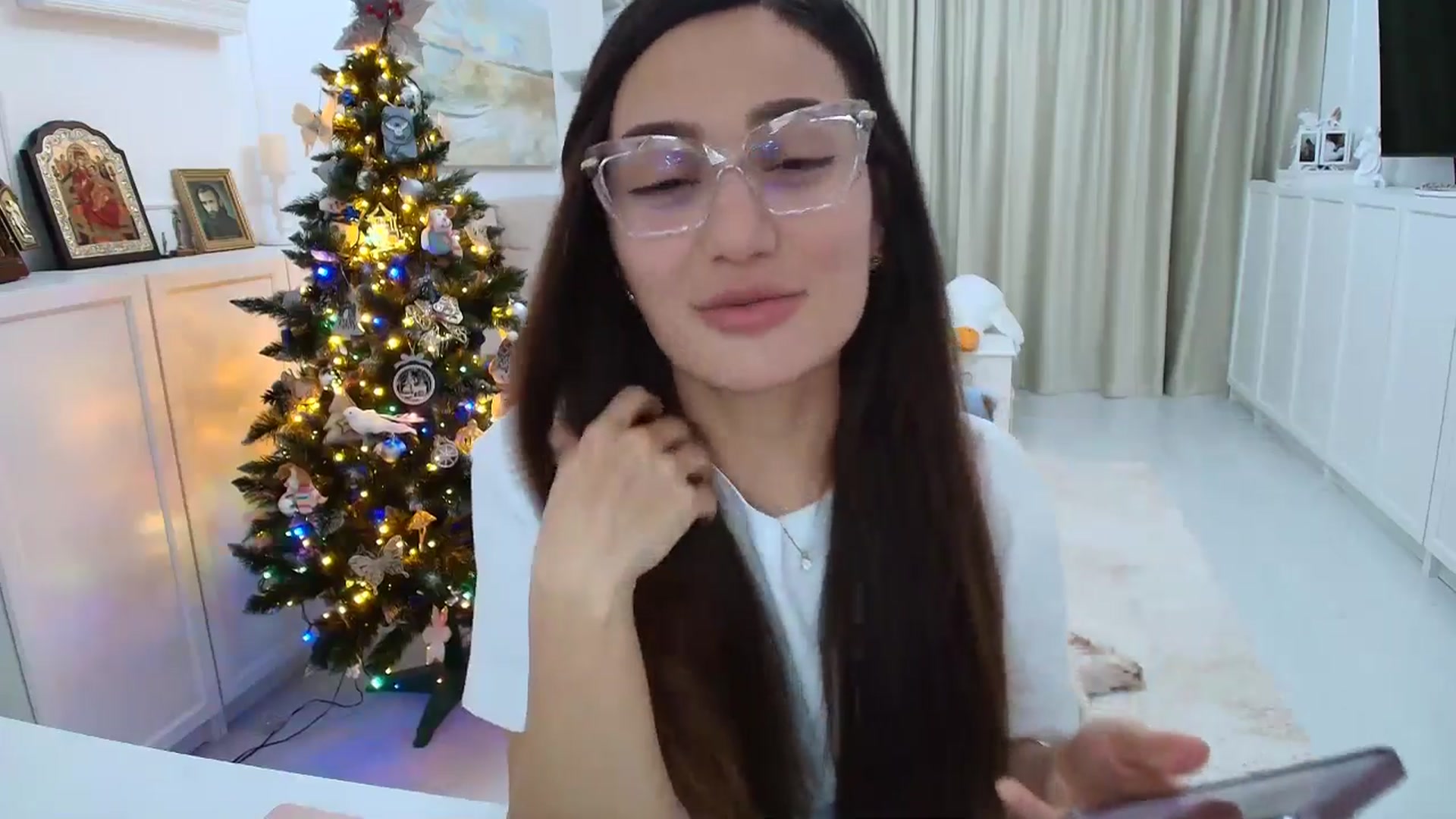 Gallery image thumbnail from Wennndyk's myfreecams stream on, 12/27/2025, 22:25 image 19 of 20
