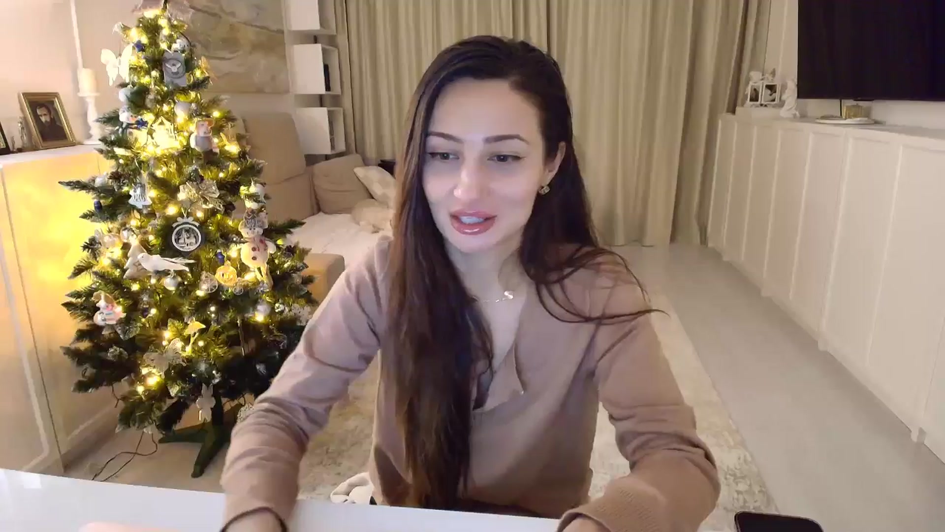 Gallery image thumbnail from Wennndyk's myfreecams stream on, 12/28/2025, 21:37 image 20 of 20