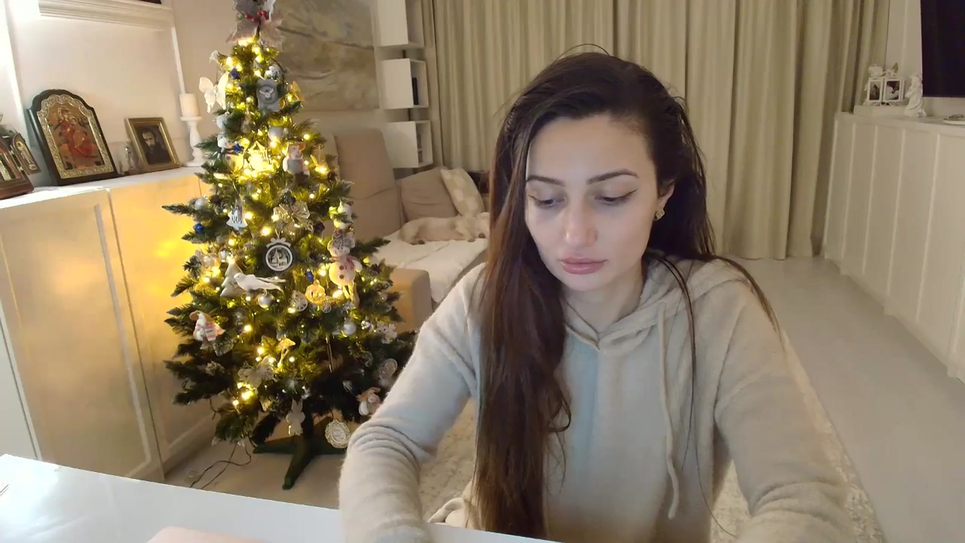 Gallery image thumbnail from Wennndyk's myfreecams stream on, 12/29/2025, 21:14 image 5 of 20
