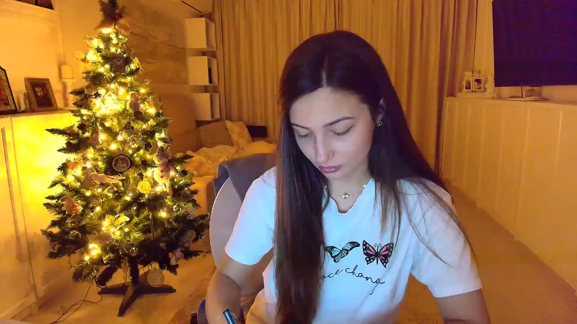 Gallery image thumbnail from Wennndyk's myfreecams stream on, 12/30/2025, 22:25 image 10 of 20