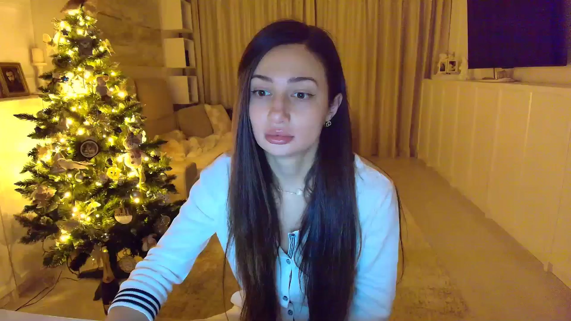Gallery image thumbnail from Wennndyk's myfreecams stream on, 12/31/2025, 23:44 image 16 of 20