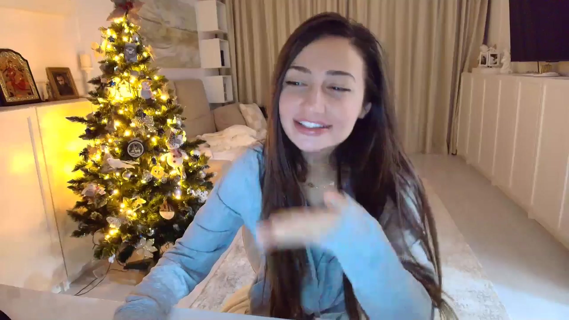 Gallery image thumbnail from Wennndyk's myfreecams stream on, 01/01/2026, 22:32 image 19 of 20