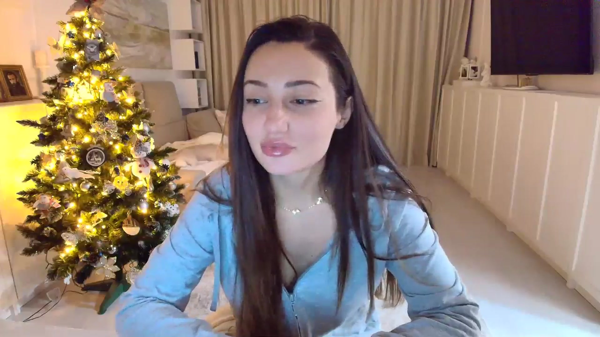 Gallery image thumbnail from Wennndyk's myfreecams stream on, 01/01/2026, 22:32 image 13 of 20