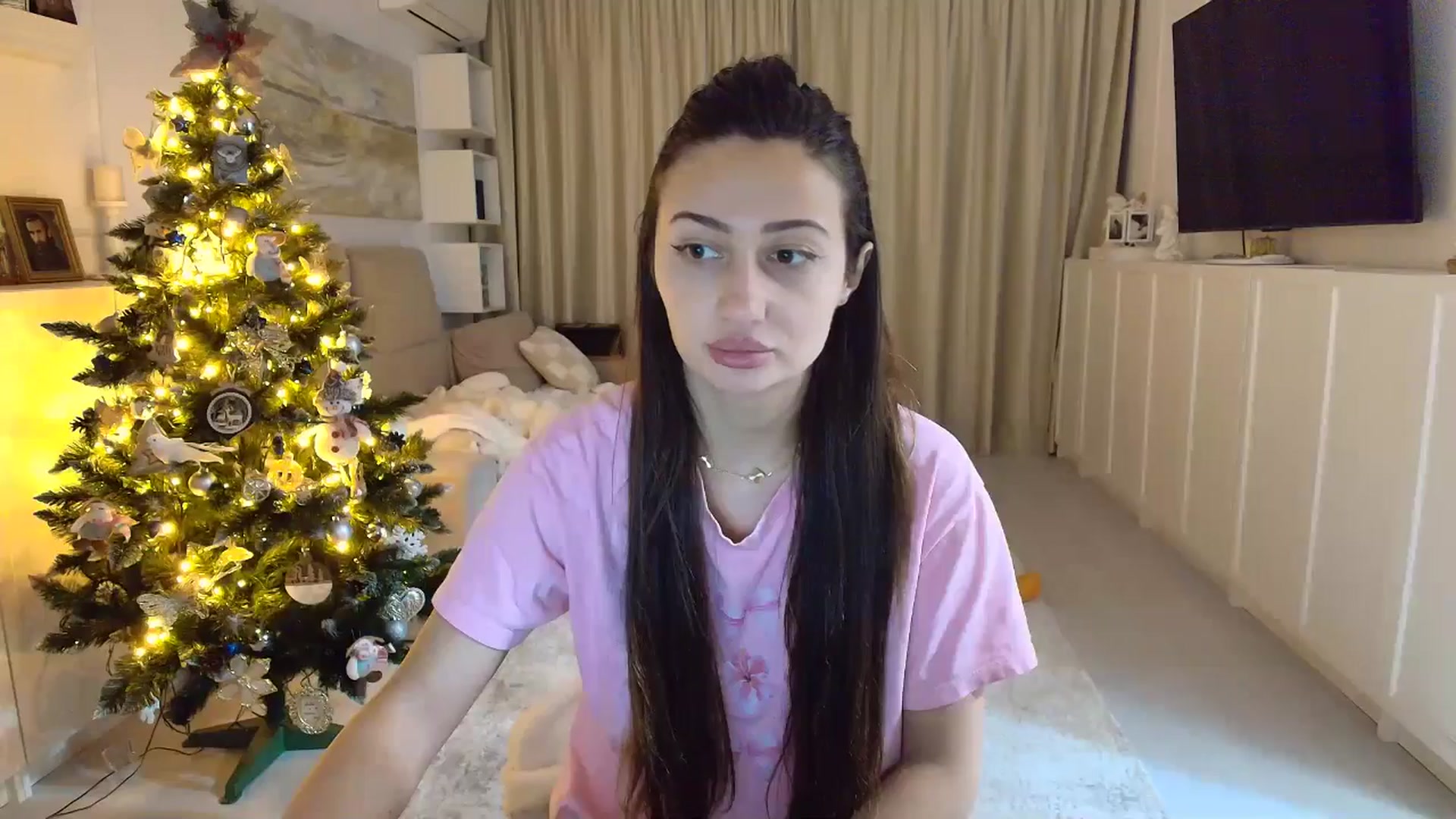 Gallery image thumbnail from Wennndyk's myfreecams stream on, 01/04/2026, 22:20 image 3 of 20