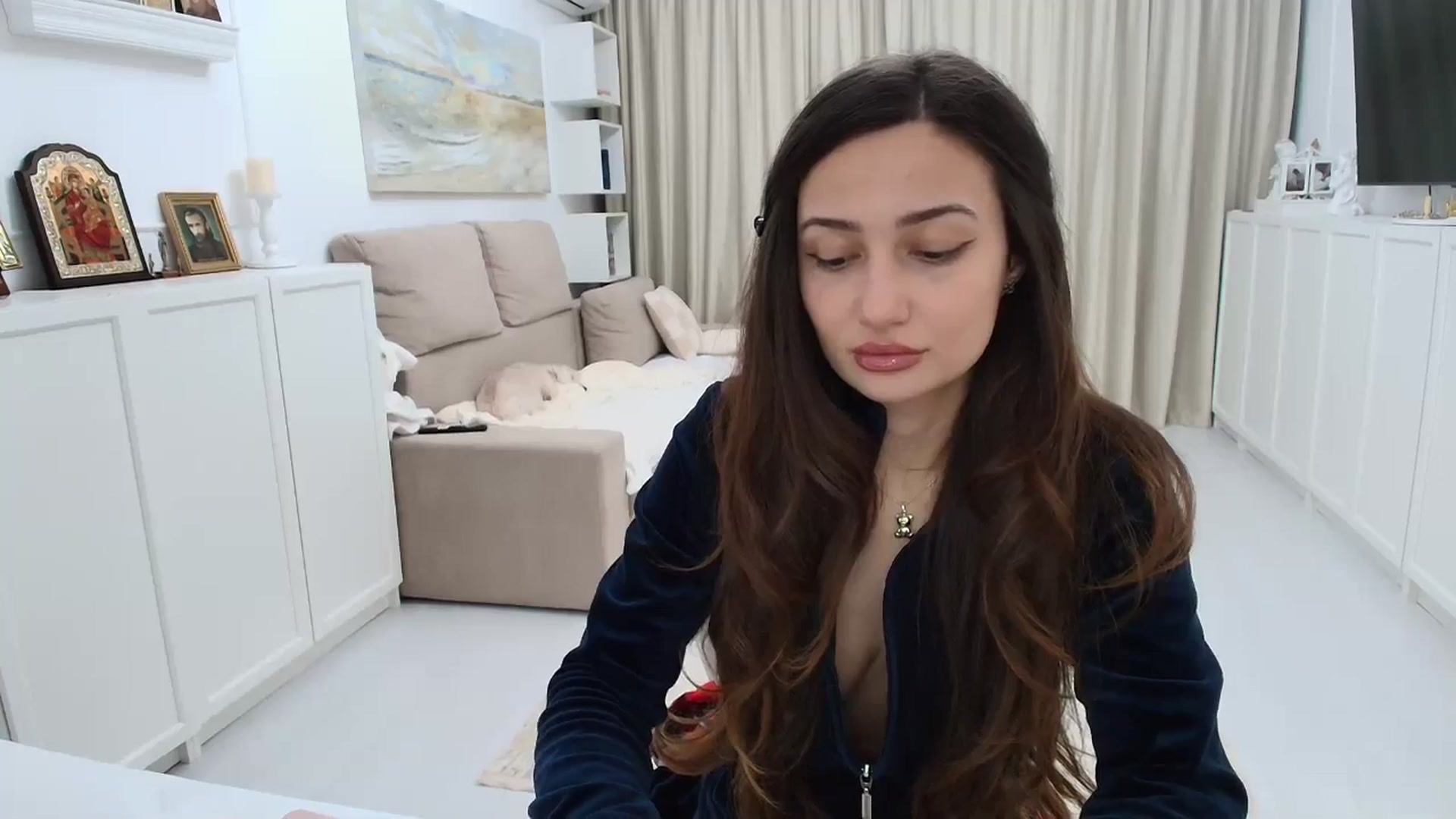 Gallery image thumbnail from Wennndyk's myfreecams stream on, 01/18/2026, 19:25 image 15 of 20