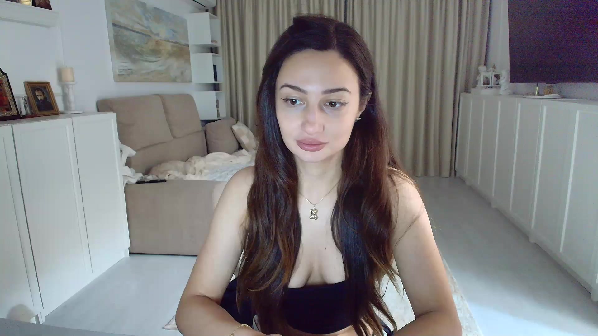 Gallery image thumbnail from Wennndyk's myfreecams stream on, 01/18/2026, 21:35 image 18 of 20