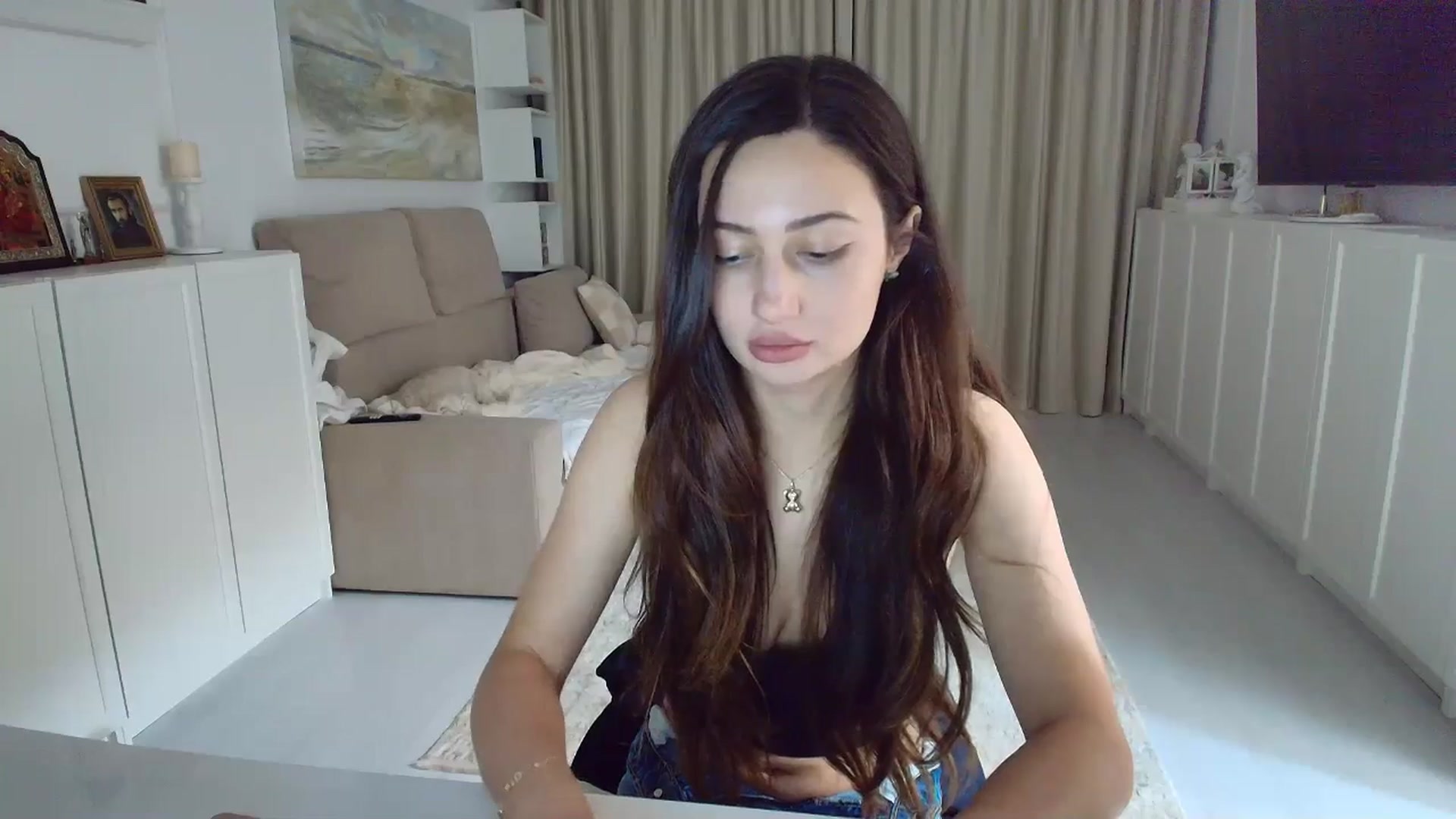 Gallery image thumbnail from Wennndyk's myfreecams stream on, 01/18/2026, 23:36 image 3 of 20