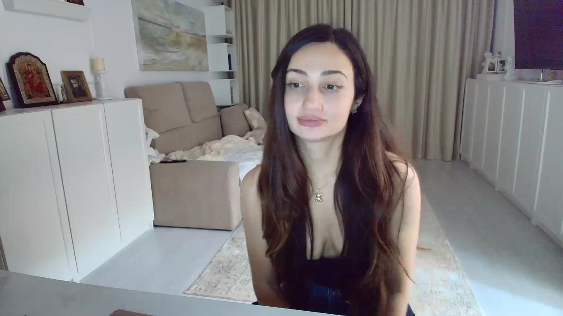Gallery image thumbnail from Wennndyk's myfreecams stream on, 01/18/2026, 23:36 image 18 of 20