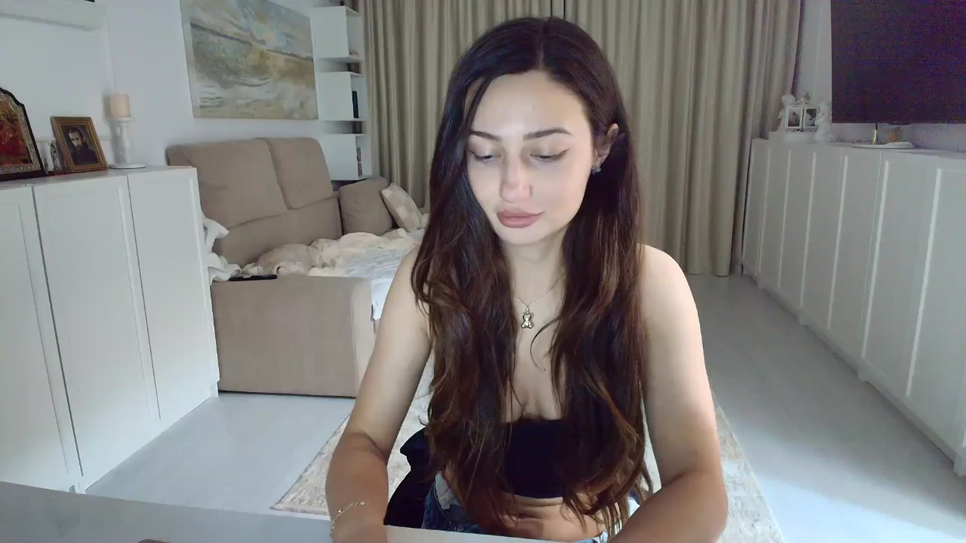 Gallery image thumbnail from Wennndyk's myfreecams stream on, 01/18/2026, 23:36 image 2 of 20
