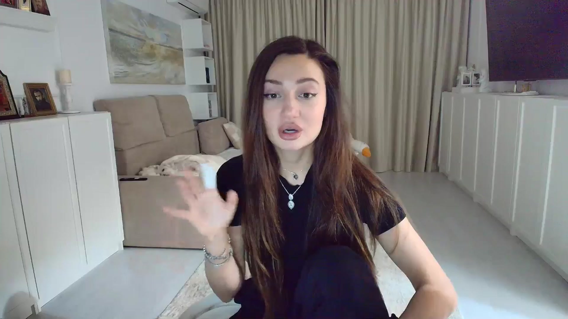 Gallery image thumbnail from Wennndyk's myfreecams stream on, 01/20/2026, 18:04 image 17 of 20