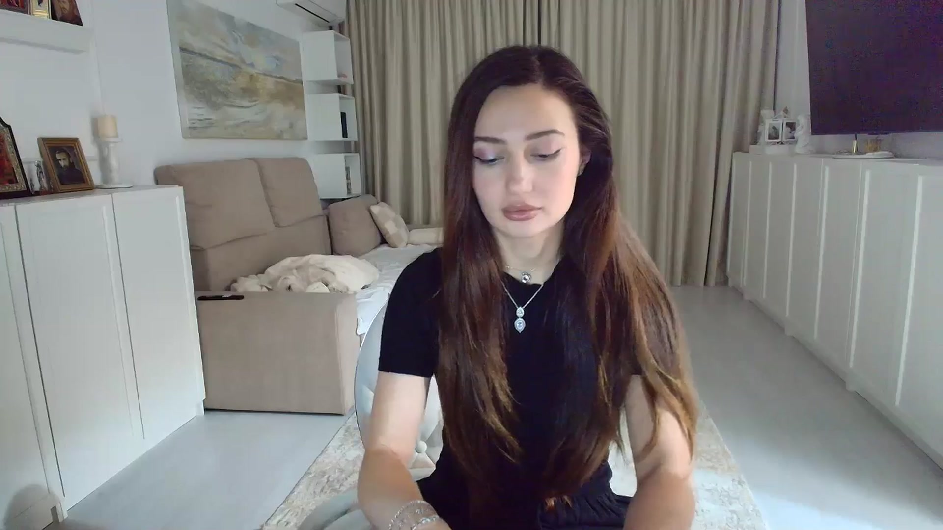 Gallery image thumbnail from Wennndyk's myfreecams stream on, 01/20/2026, 18:04 image 14 of 20