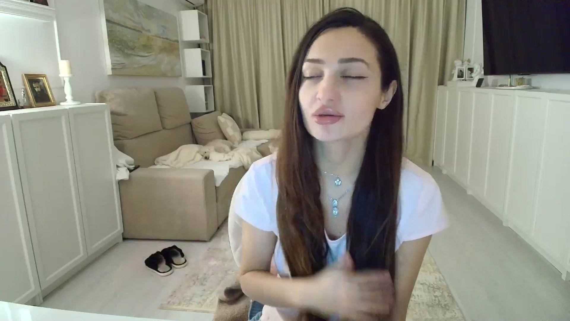 Gallery image thumbnail from Wennndyk's myfreecams stream on, 01/26/2026, 22:18 image 17 of 20