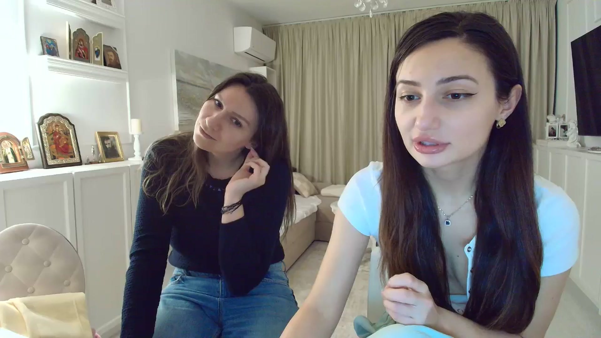 Gallery image thumbnail from Wennndyk's myfreecams stream on, 02/15/2026, 21:06 image 20 of 20