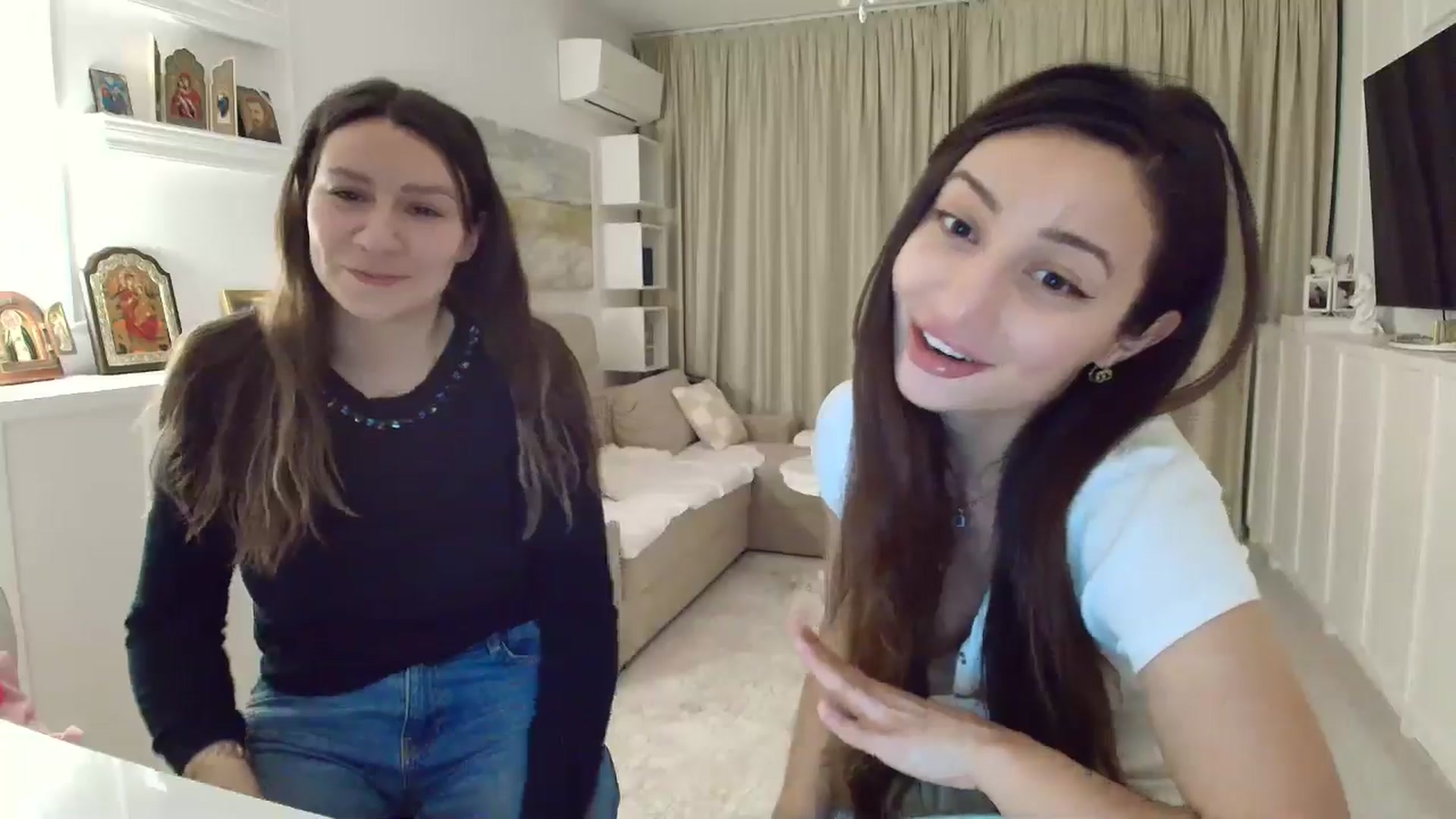 Gallery image thumbnail from Wennndyk's myfreecams stream on, 02/15/2026, 21:06 image 4 of 20