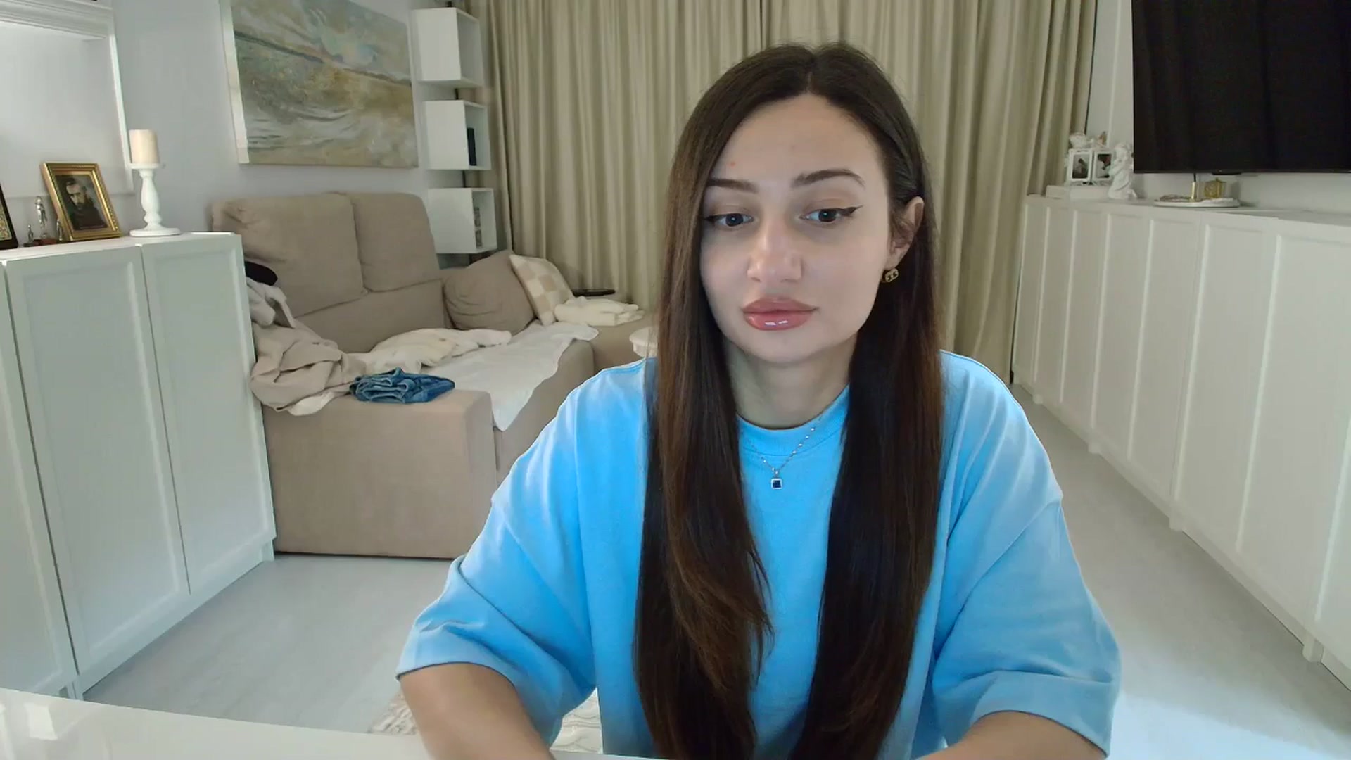 Gallery image thumbnail from Wennndyk's myfreecams stream on, 02/16/2026, 23:19 image 1 of 20