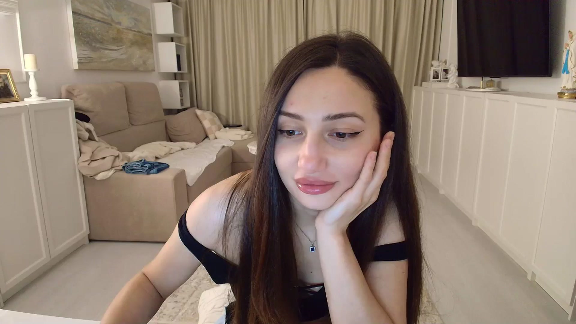 Gallery image thumbnail from Wennndyk's myfreecams stream on, 02/16/2026, 23:19 image 18 of 20