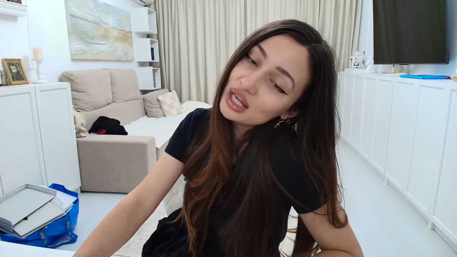 Gallery image thumbnail from Wennndyk's myfreecams stream on, 02/28/2026, 13:36 image 8 of 20