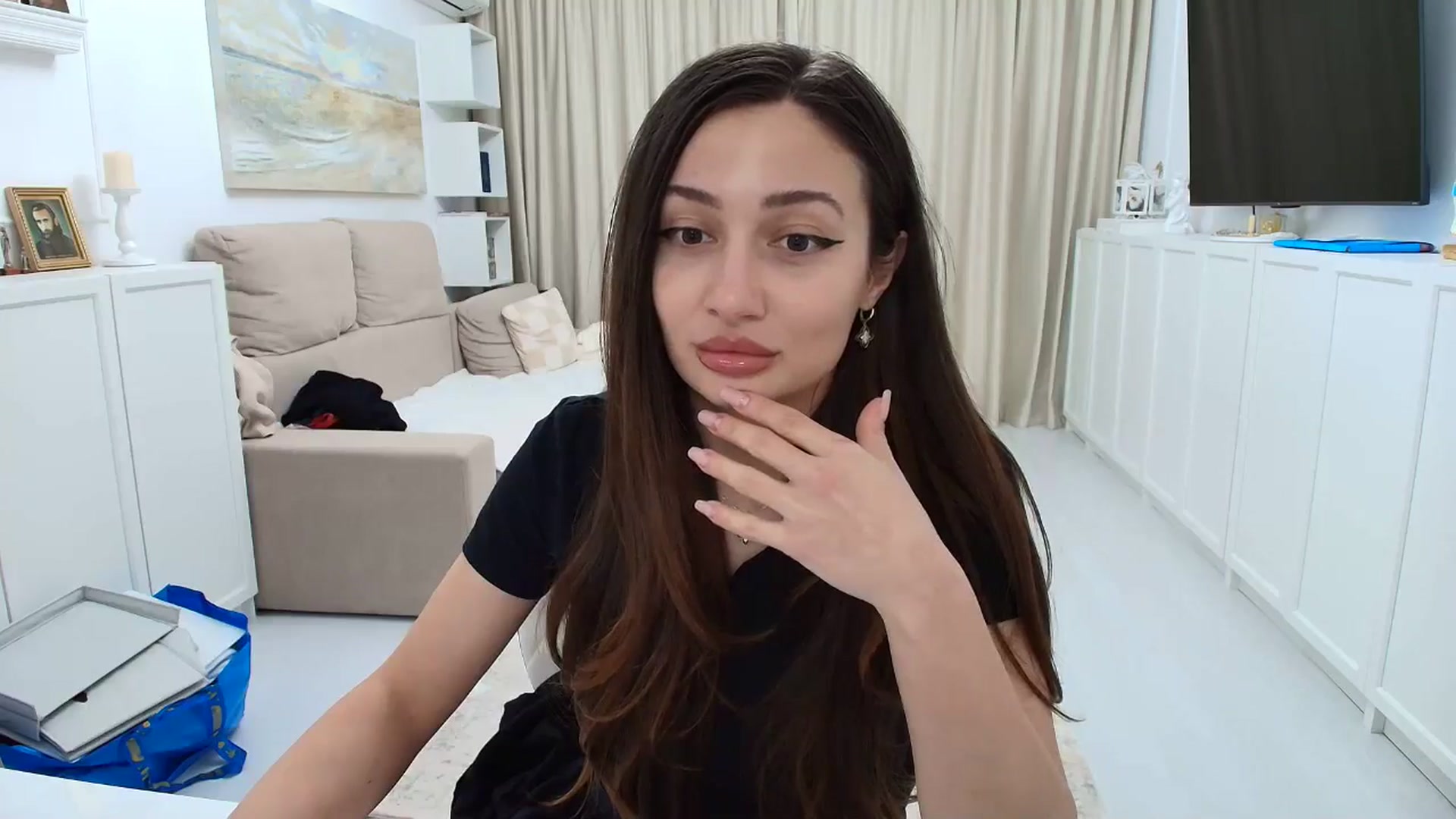 Gallery image thumbnail from Wennndyk's myfreecams stream on, 02/28/2026, 13:36 image 9 of 20