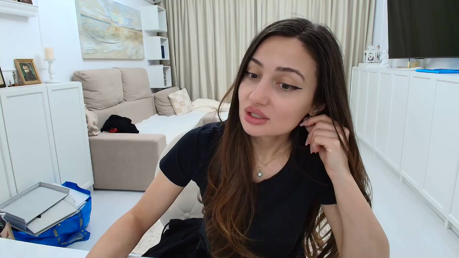 Gallery image thumbnail from Wennndyk's myfreecams stream on, 02/28/2026, 14:19 image 5 of 20