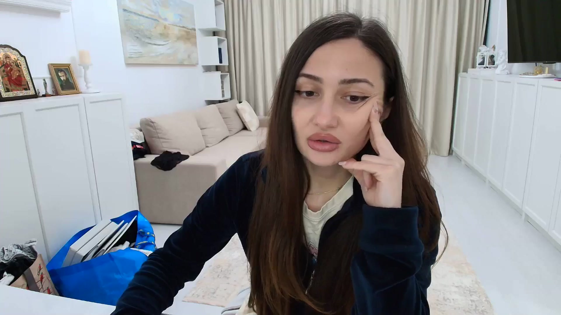 Gallery image thumbnail from Wennndyk's myfreecams stream on, 03/08/2026, 20:39 image 9 of 20