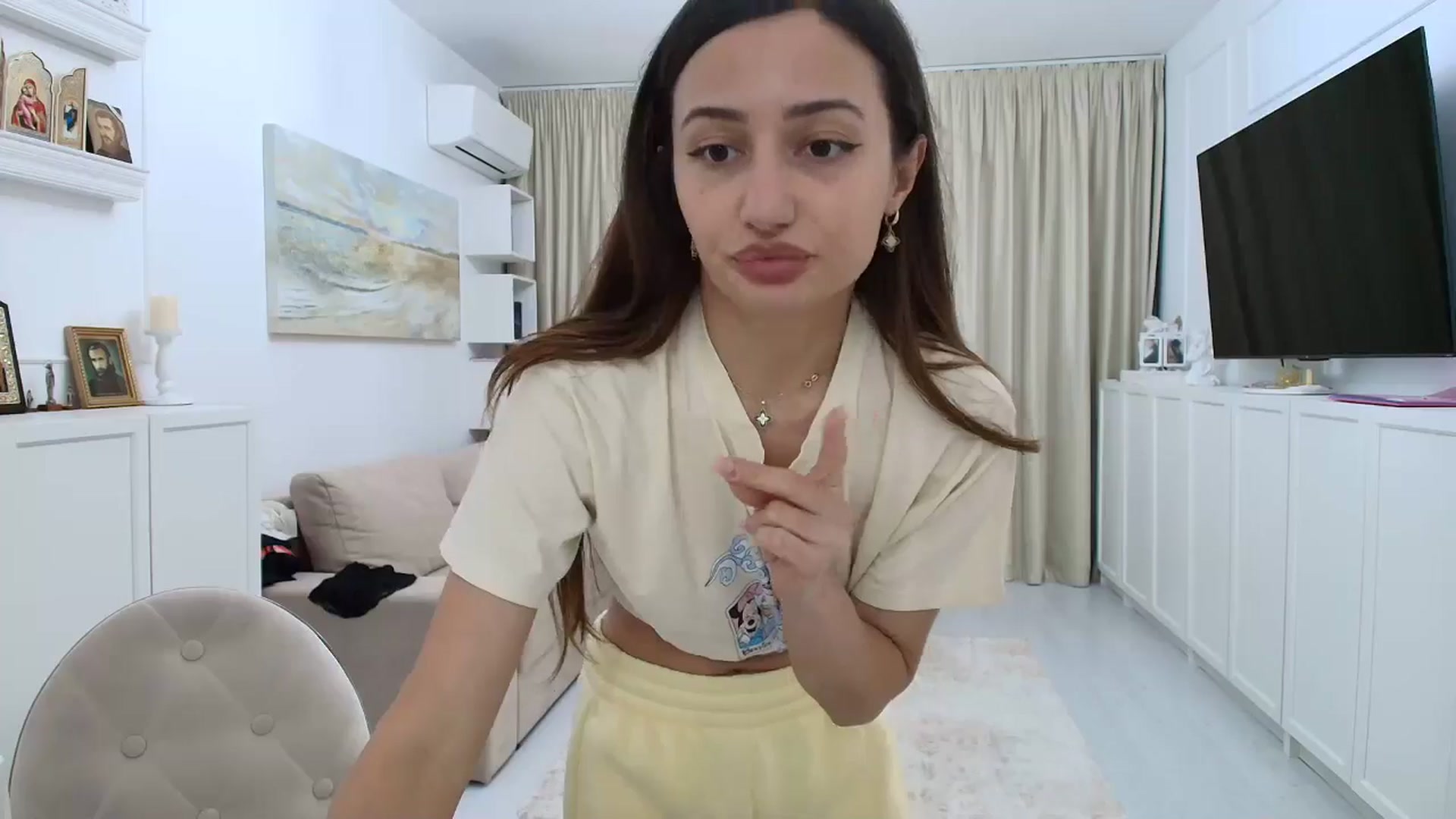 Gallery image thumbnail from Wennndyk's myfreecams stream on, 03/08/2026, 20:39 image 13 of 20