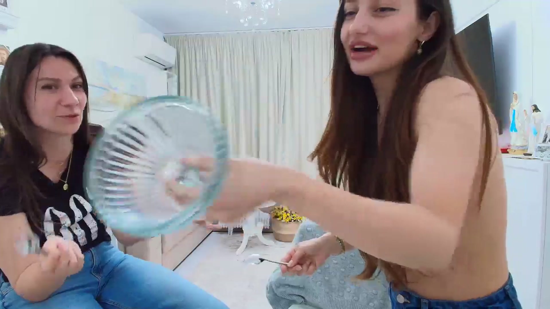 Gallery image thumbnail from Wennndyk's myfreecams stream on, 03/15/2026, 17:32 image 2 of 20