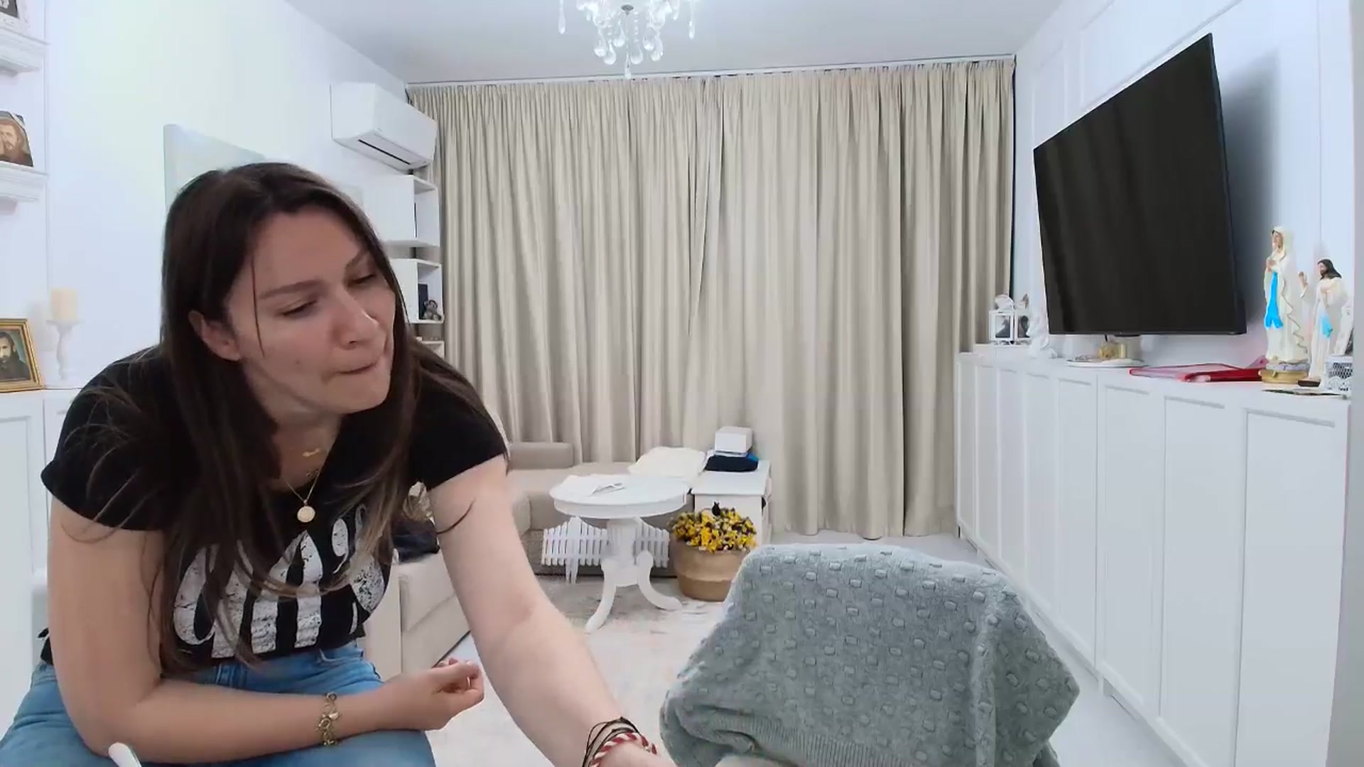 Gallery image thumbnail from Wennndyk's myfreecams stream on, 03/15/2026, 17:32 image 3 of 20