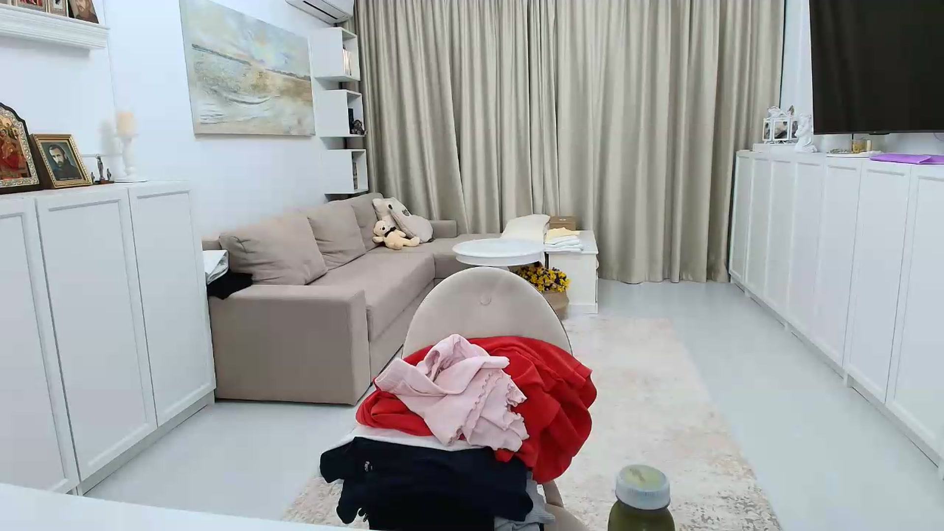 Gallery image thumbnail from Wennndyk's myfreecams stream on, 05/11/2026, 19:19 image 7 of 20