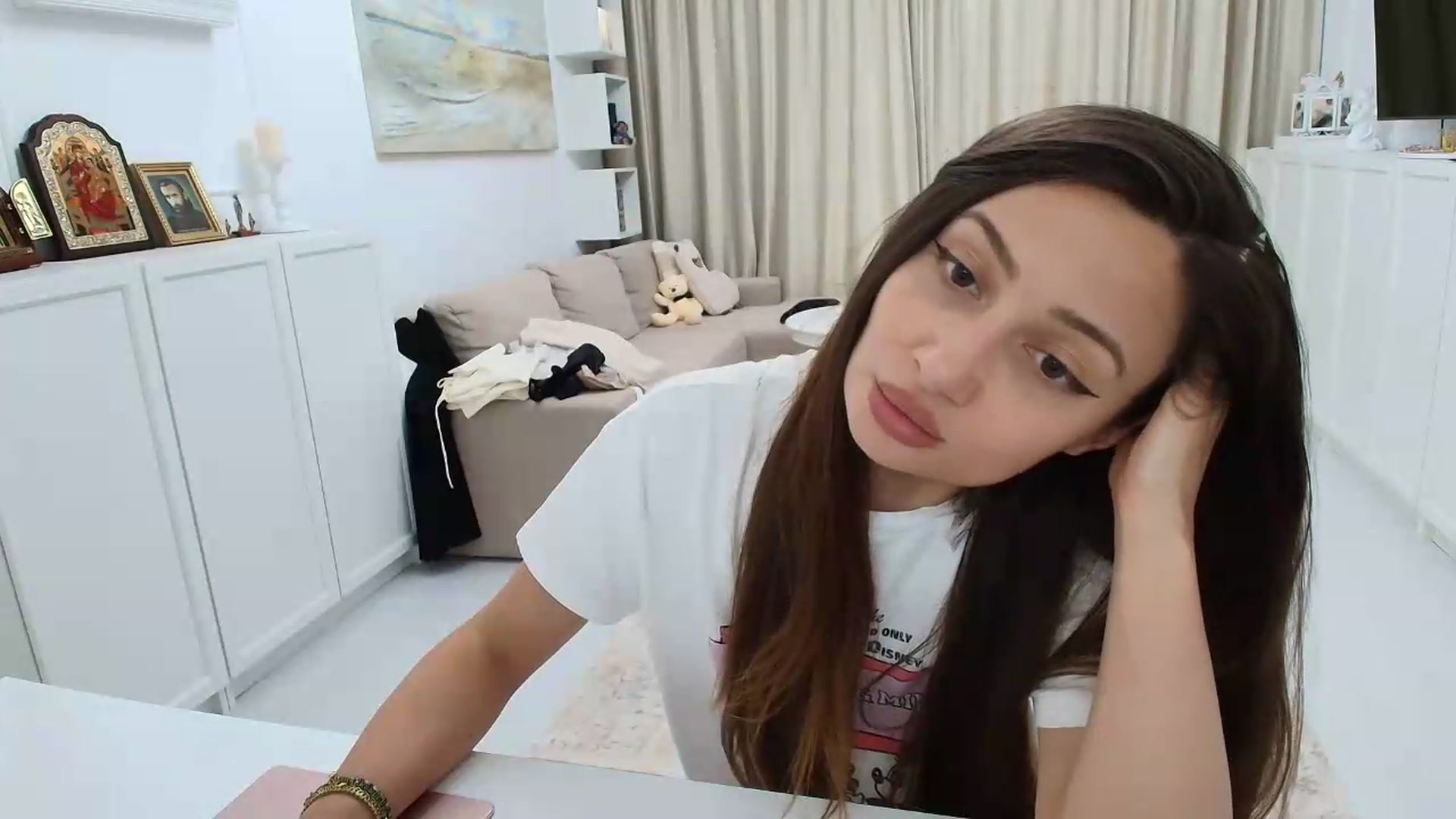 Gallery image thumbnail from Wennndyk's myfreecams stream on, 05/14/2026, 15:05 image 13 of 20