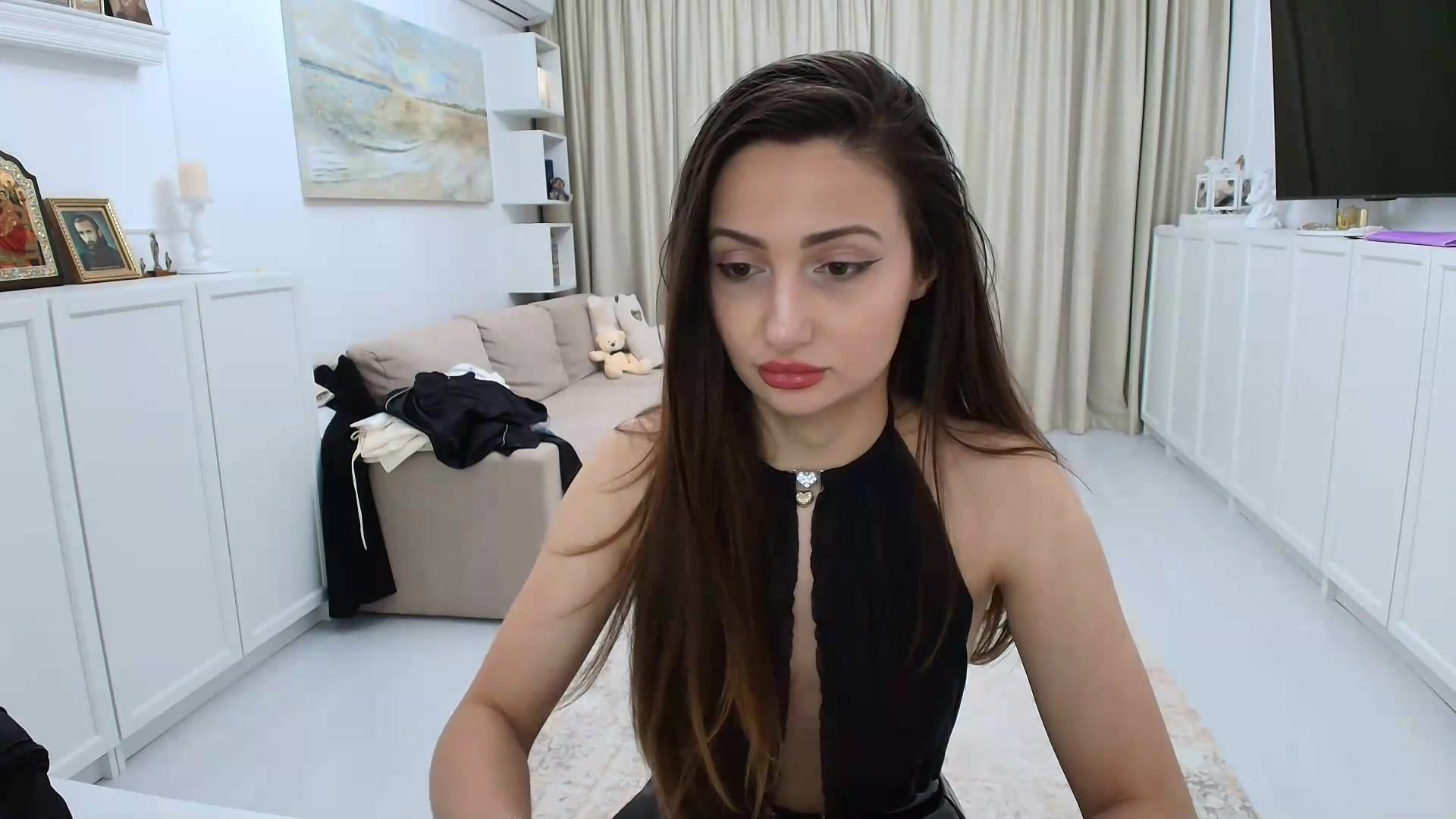 Gallery image thumbnail from Wennndyk's myfreecams stream on, 05/14/2026, 22:02 image 11 of 20