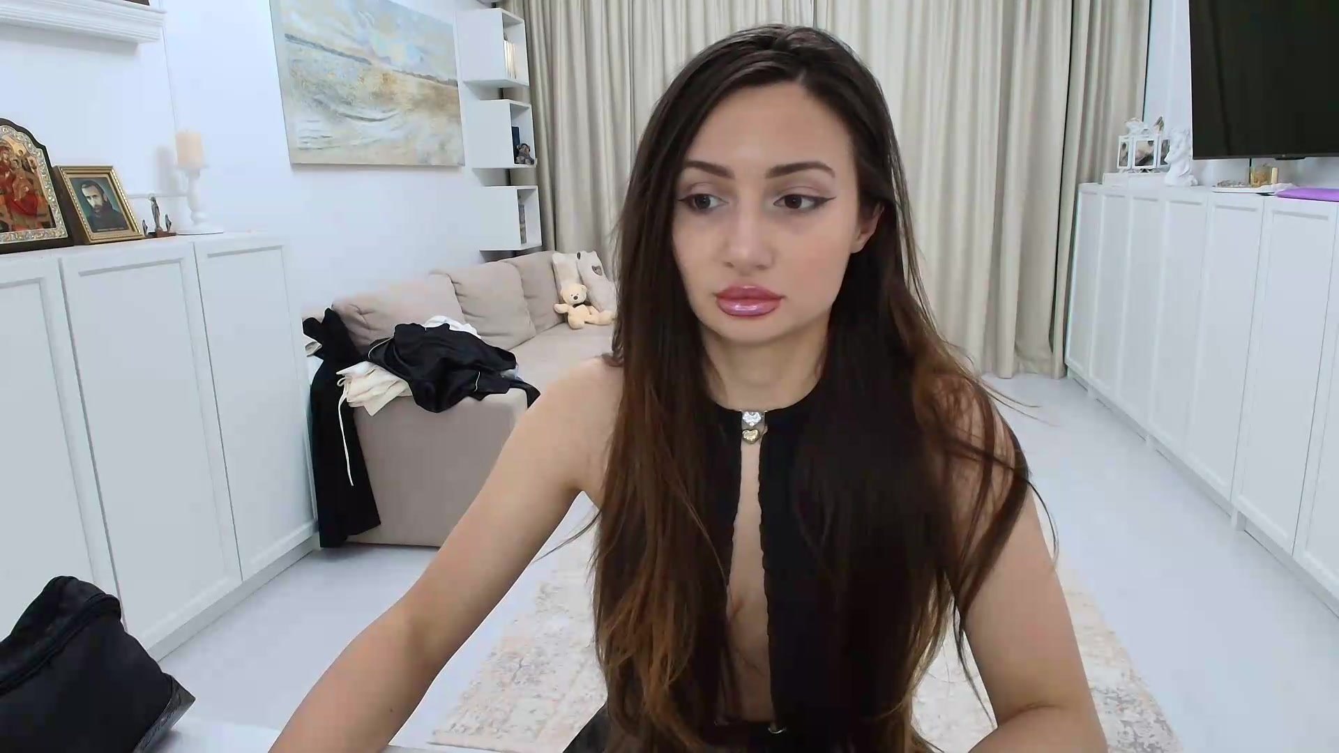 Gallery image thumbnail from Wennndyk's myfreecams stream on, 05/14/2026, 22:02 image 12 of 20
