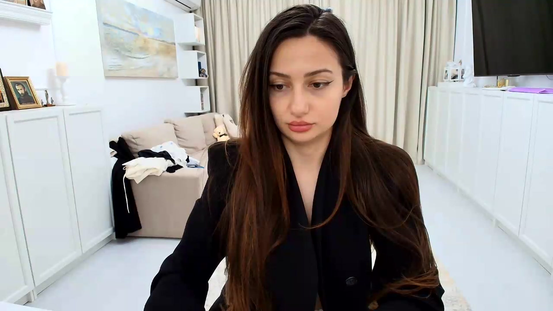 Gallery image thumbnail from Wennndyk's myfreecams stream on, 05/15/2026, 21:12 image 10 of 20