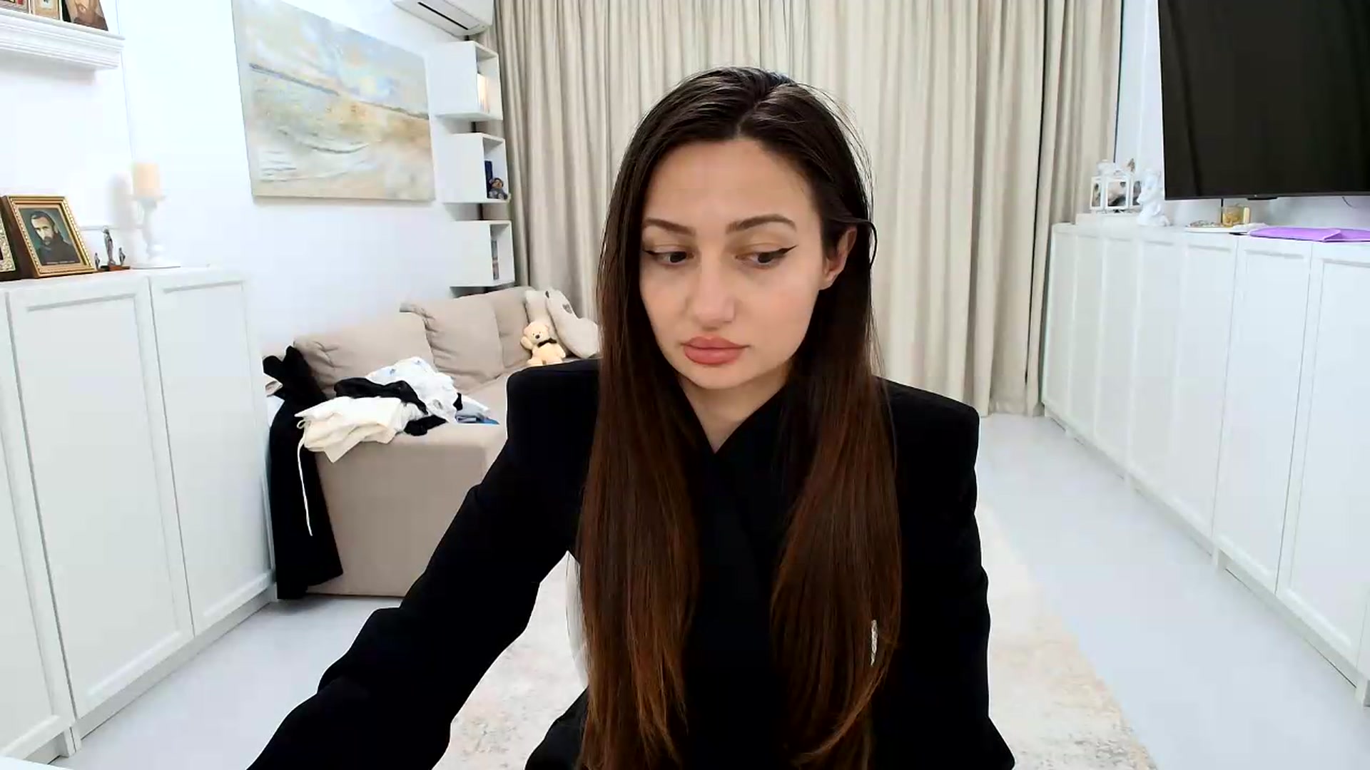 Gallery image thumbnail from Wennndyk's myfreecams stream on, 05/15/2026, 21:12 image 3 of 20