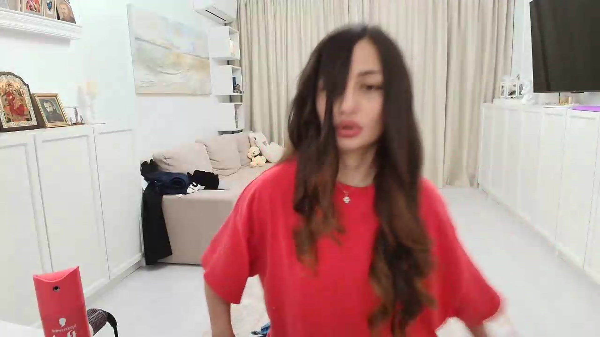 Gallery image thumbnail from Wennndyk's myfreecams stream on, 05/17/2026, 16:43 image 5 of 20
