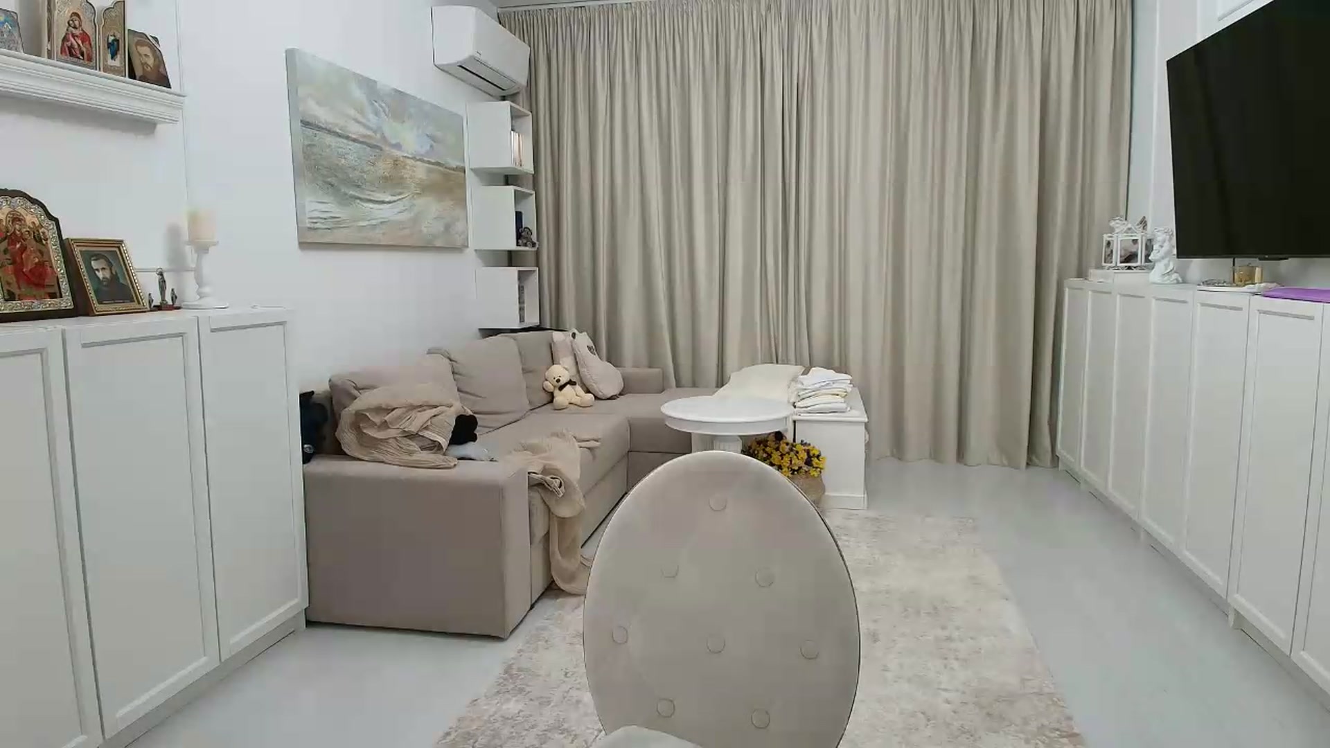 Gallery image thumbnail from Wennndyk's myfreecams stream on, 05/18/2026, 16:54 image 12 of 20