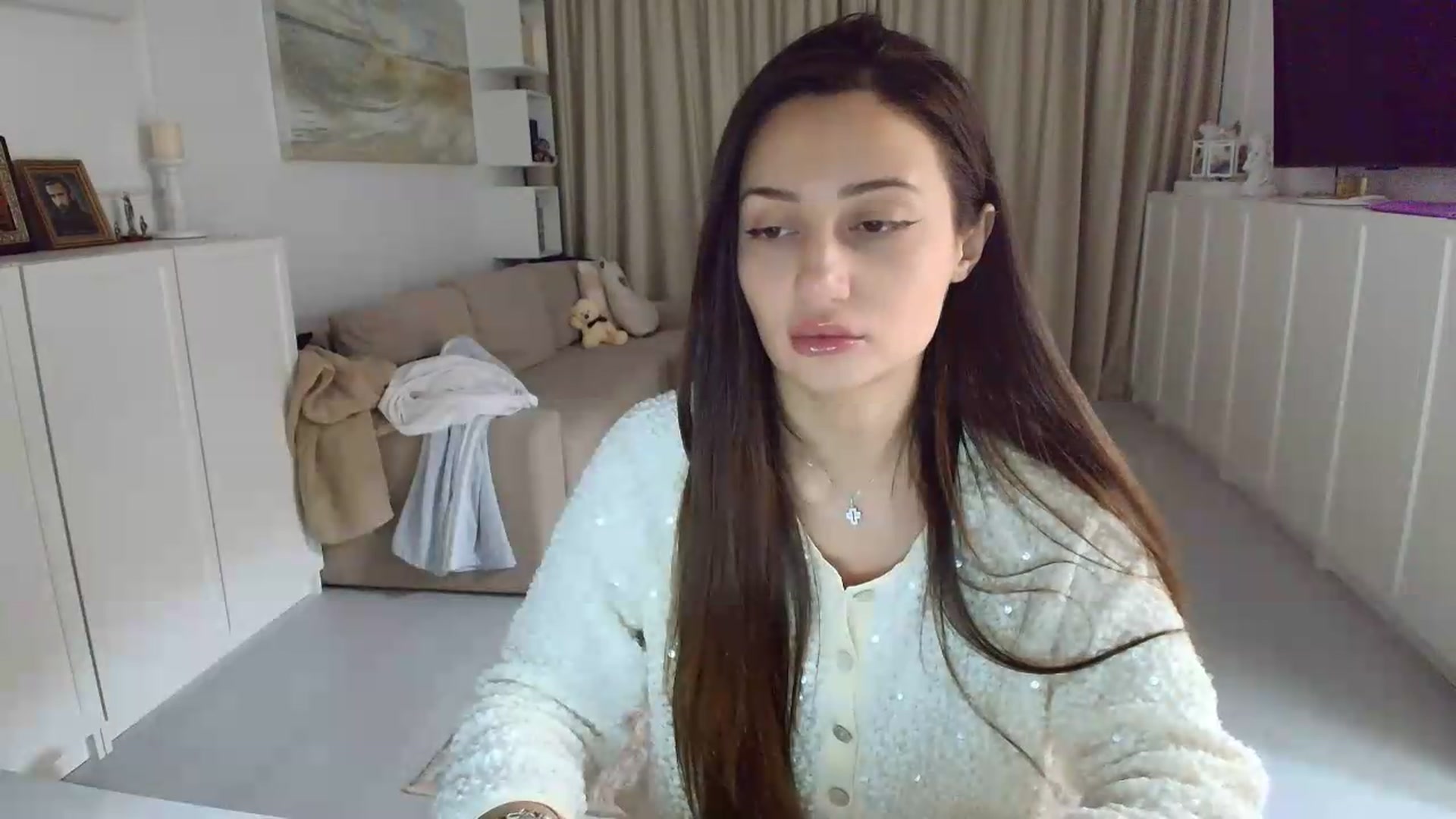 Gallery image thumbnail from Wennndyk's myfreecams stream on, 05/18/2026, 22:19 image 16 of 20