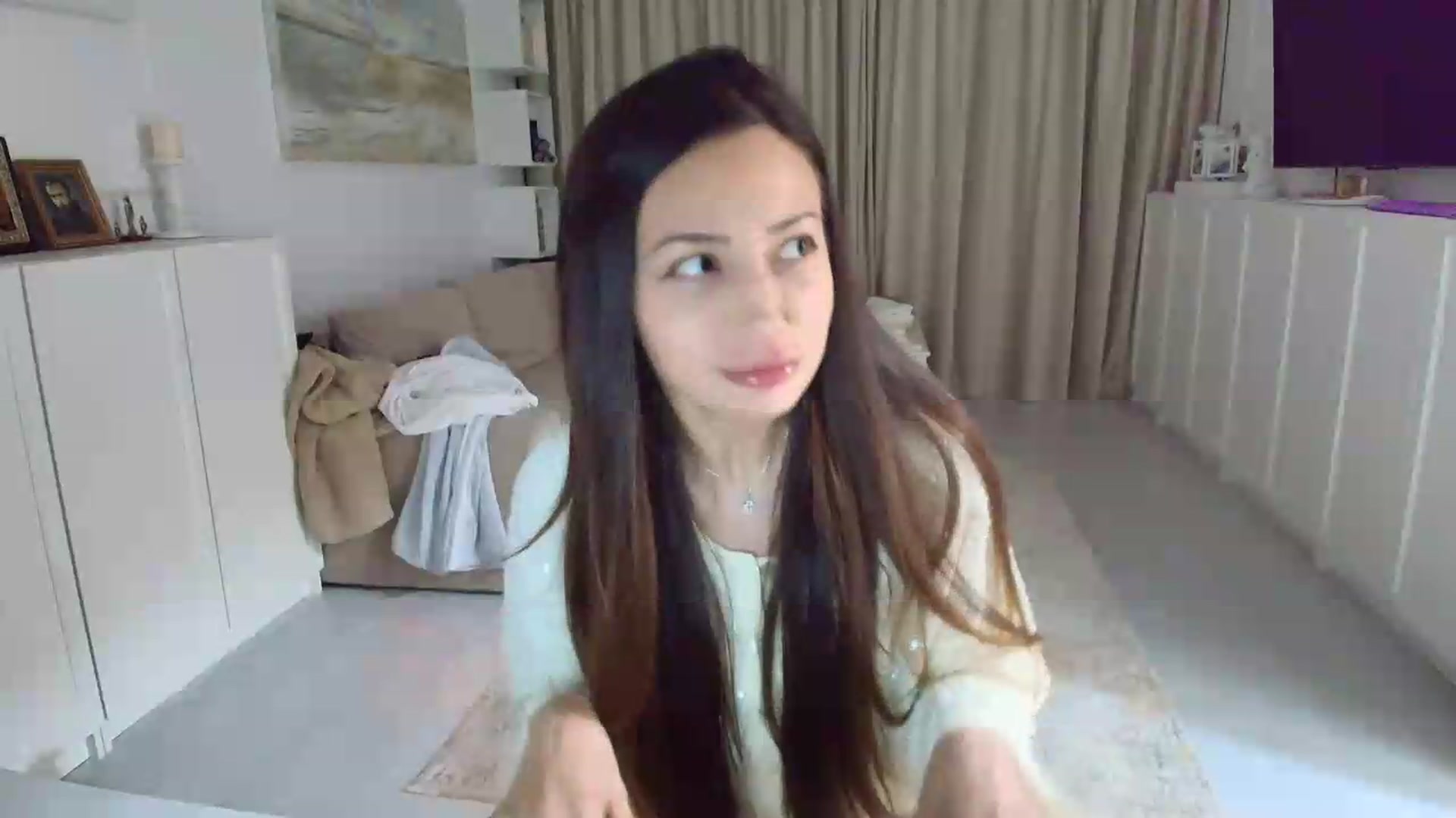 Gallery image thumbnail from Wennndyk's myfreecams stream on, 05/18/2026, 22:19 image 15 of 20