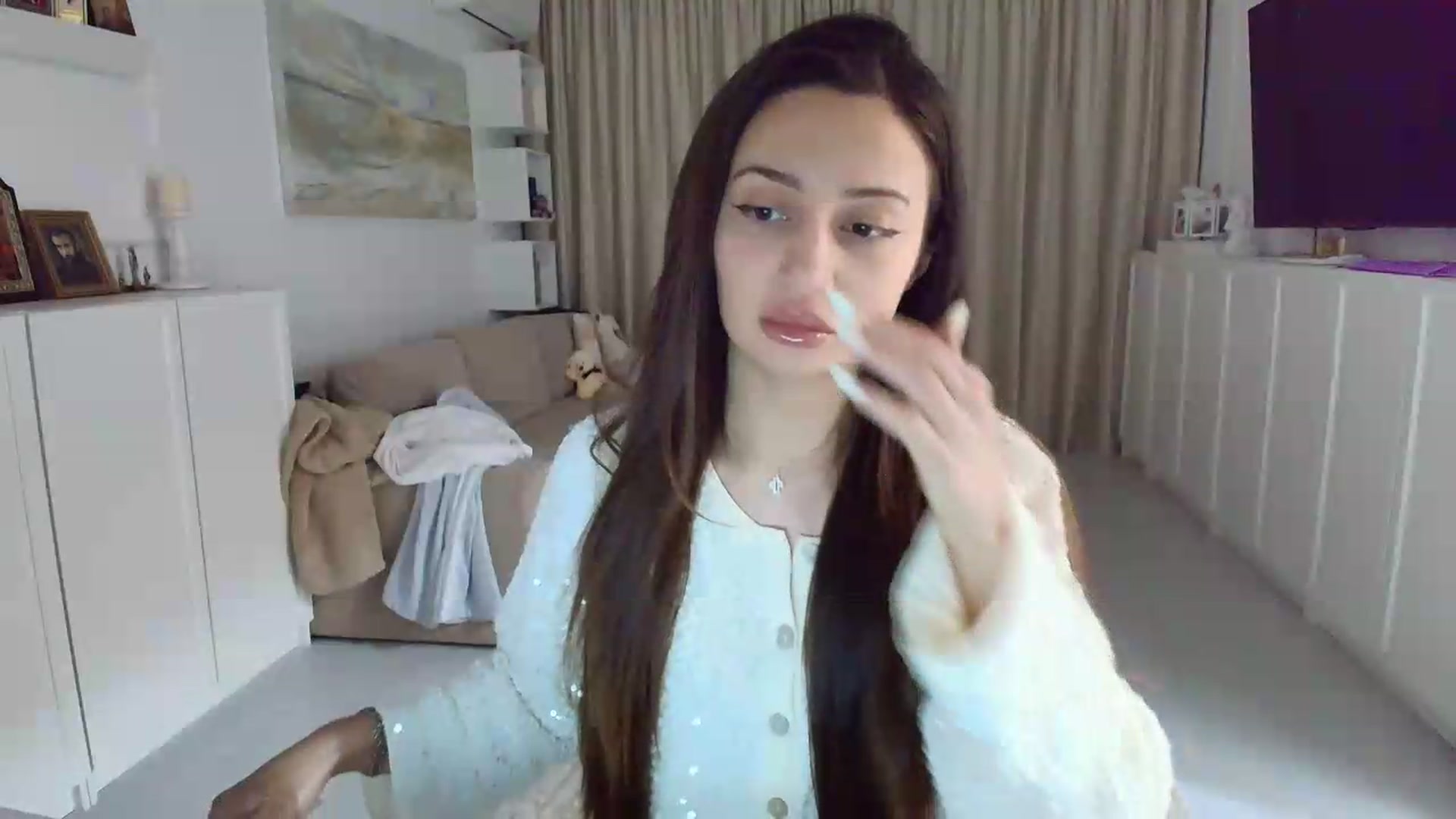 Gallery image thumbnail from Wennndyk's myfreecams stream on, 05/18/2026, 22:19 image 8 of 20