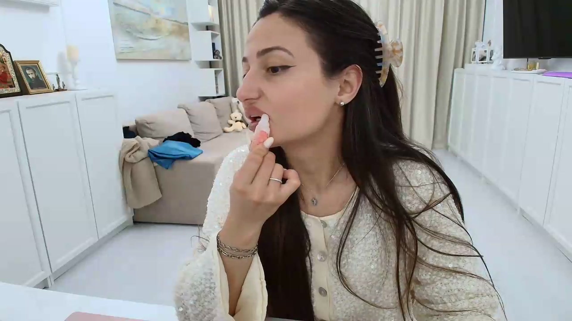 Gallery image thumbnail from Wennndyk's myfreecams stream on, 05/19/2026, 22:17 image 4 of 20