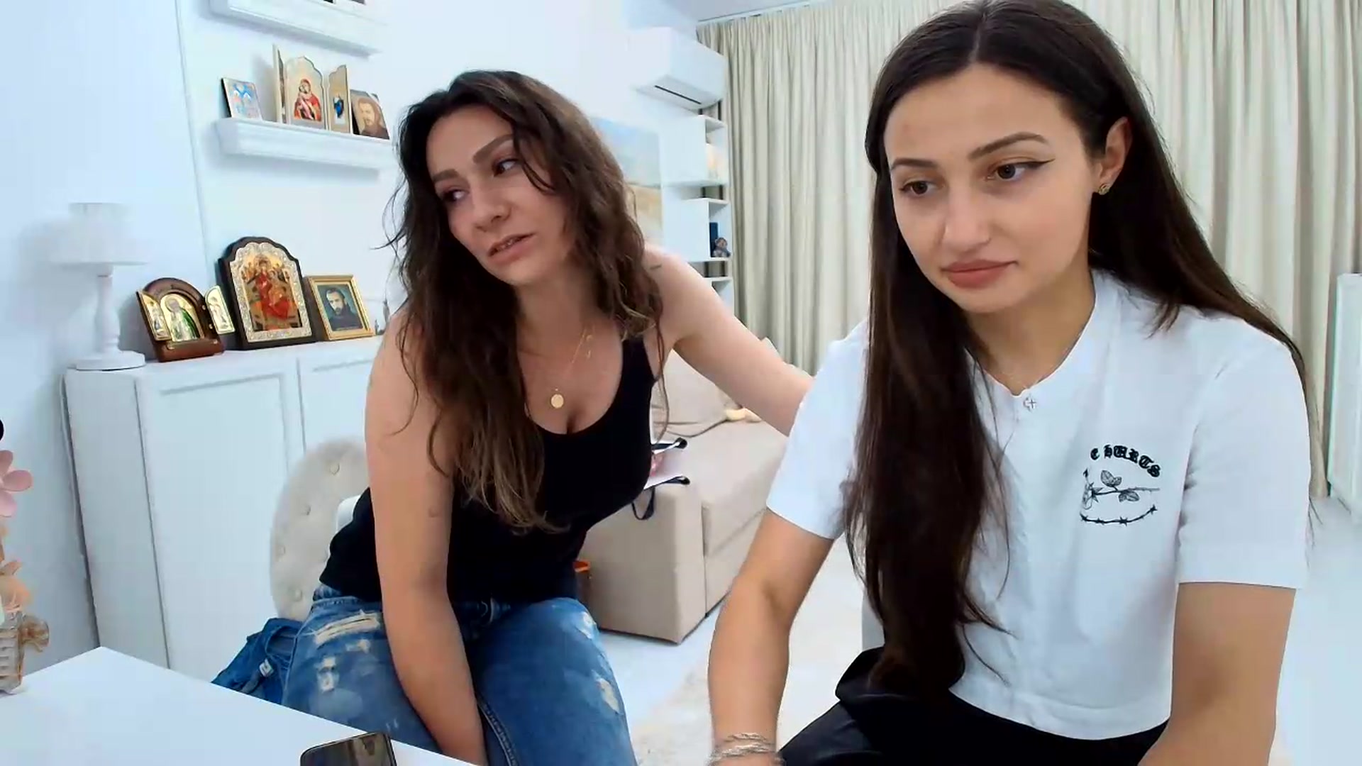 Gallery image thumbnail from Wennndyk's myfreecams stream on, 05/21/2026, 22:45 image 13 of 20