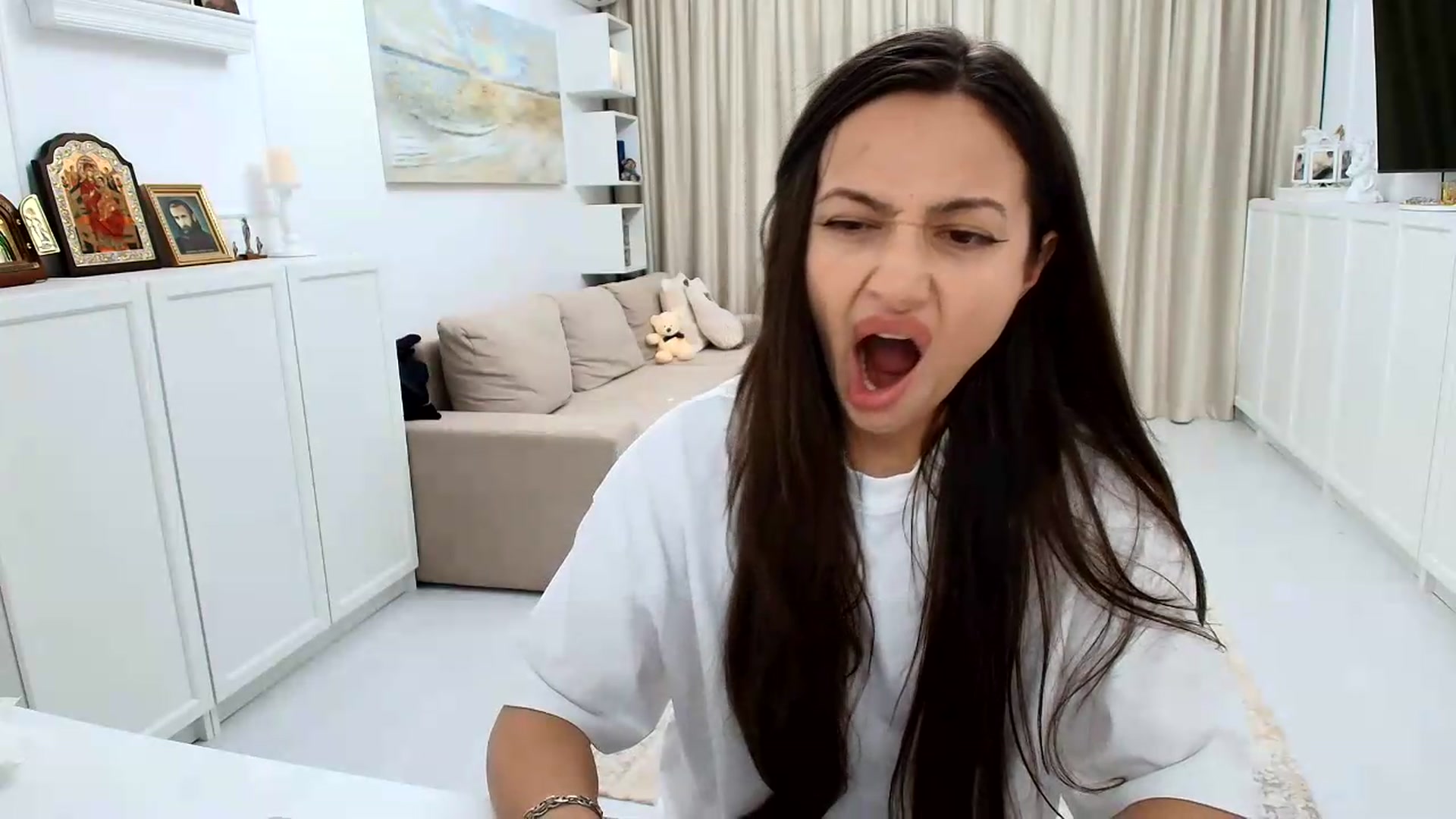 Gallery image thumbnail from Wennndyk's myfreecams stream on, 05/22/2026, 23:57 image 14 of 20