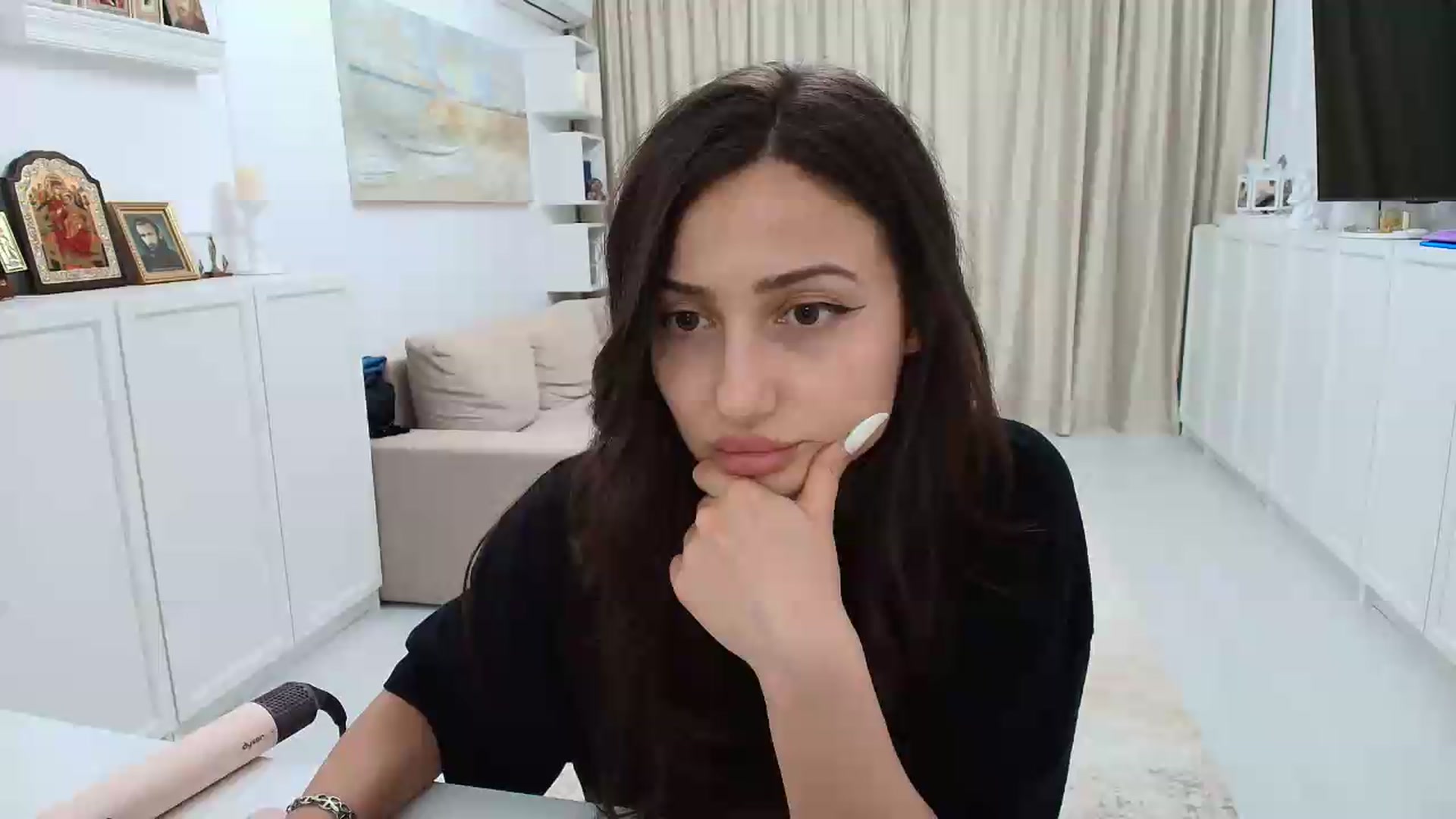 Gallery image thumbnail from Wennndyk's myfreecams stream on, 05/23/2026, 21:21 image 1 of 20